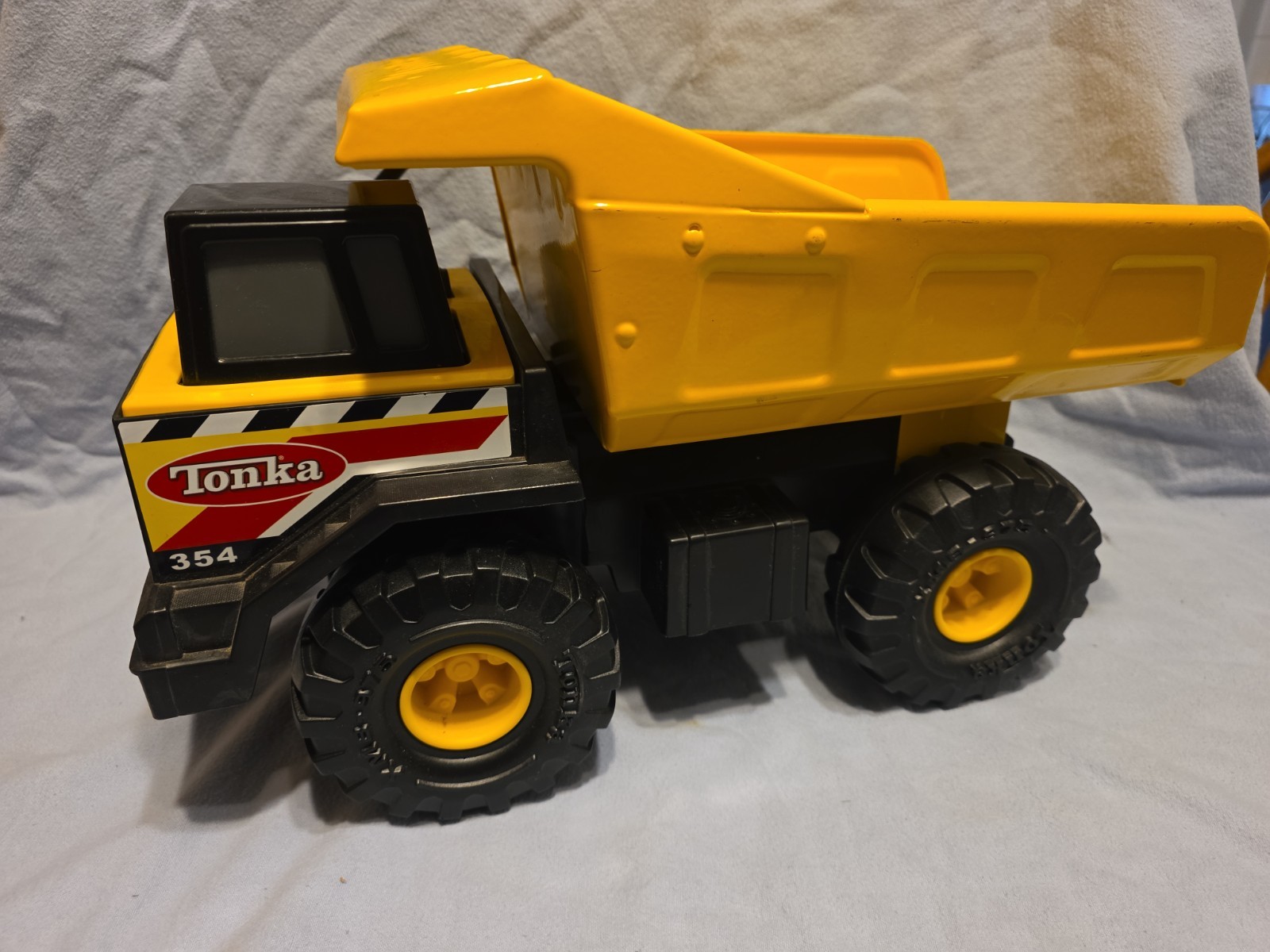 2012 Era Tonka 354 Dump Truck Pressed Steel Classic Toy Clean!