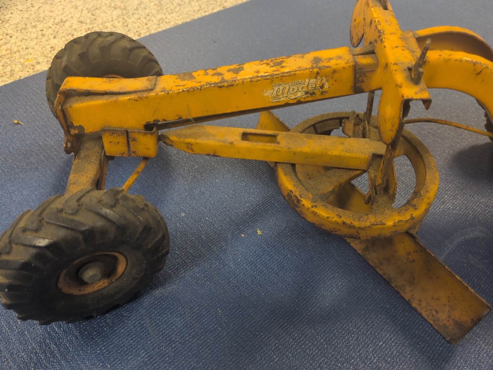 Doepke Model Toys Adams Road Grader Diesel Motor Steel 1950’s Vintage Fair Cond.