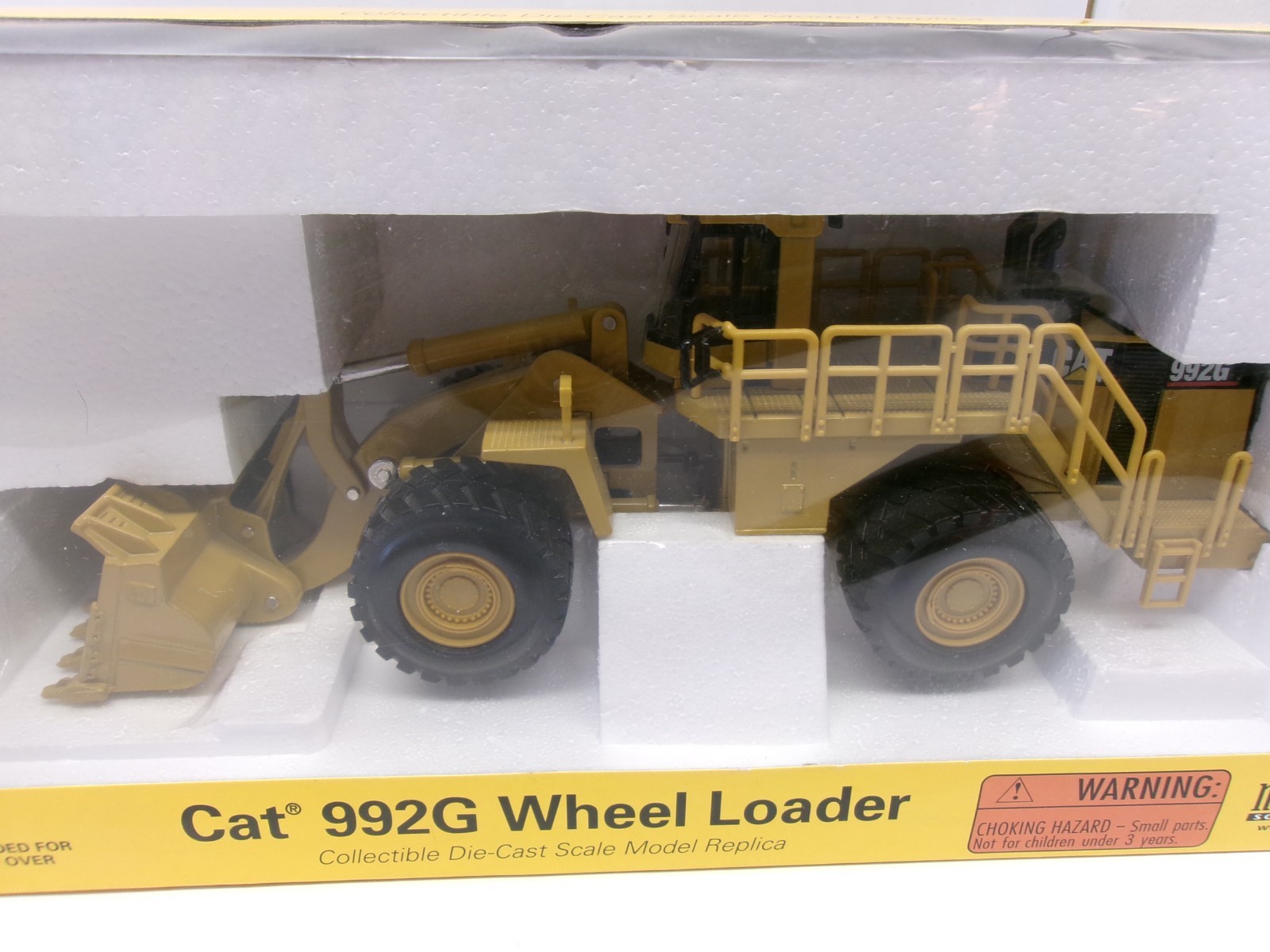 NORSCOT 1:50 scale CAT 992G WHEEL LOADER (55115)