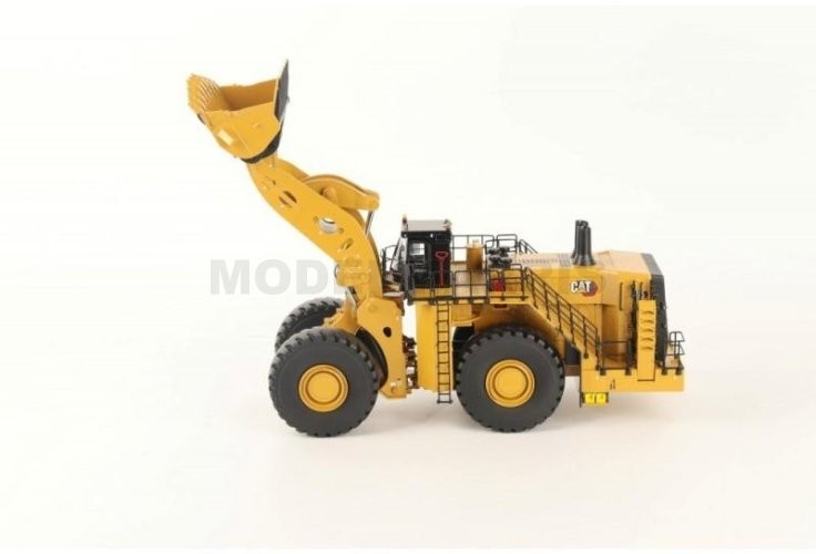 Diecast Masters 85716 Cat 995 Wheeled Loader 1/50