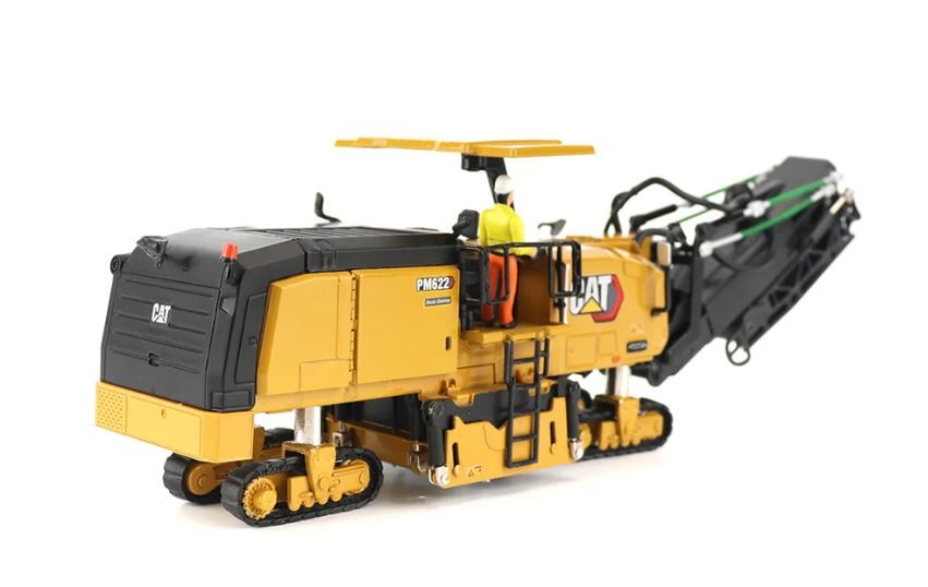 DIECAST MASTERS – Construction Machine with Driver – Modern Hex – CAT PM622 …