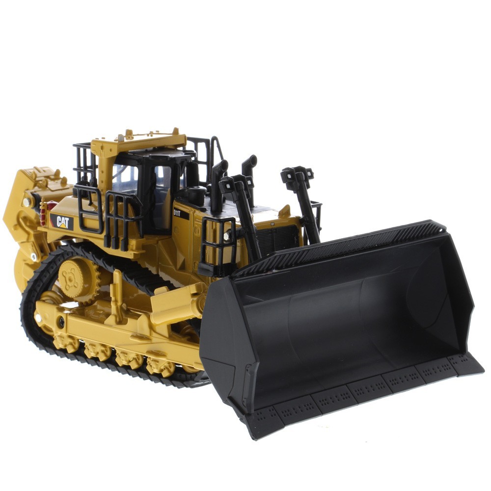 DIECAST MASTERS 1/64 CAT D11T TRACK-TYPE TRACTOR SAME SCALE AS DCP