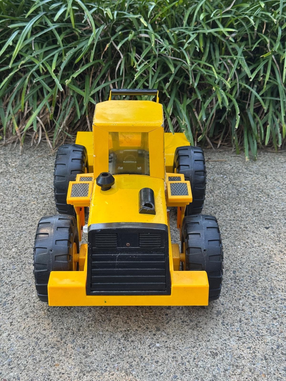 Rare 1992 Buddy L Big Bruiser Front Loader Truck