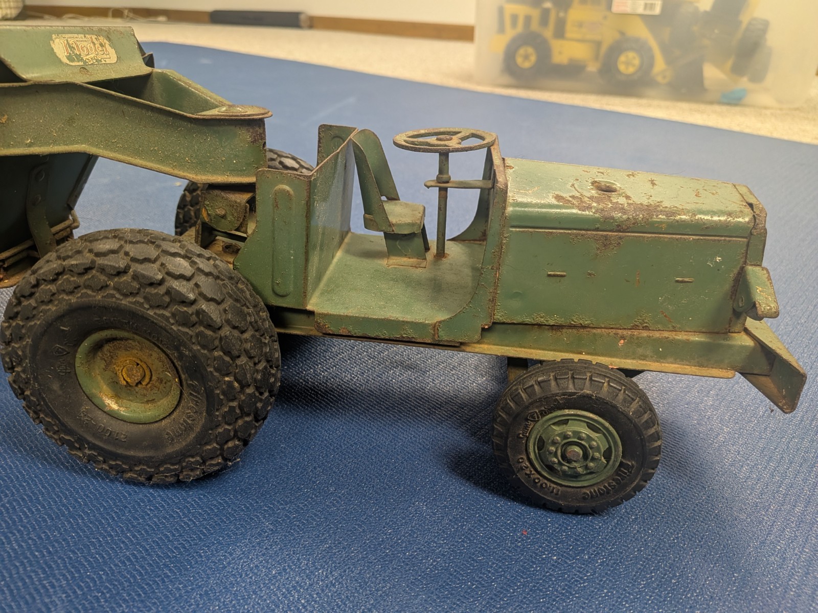 Doepke Euclid The Pioneer 1950’s Model Toy Bottom Dump Earth Mover Hauler