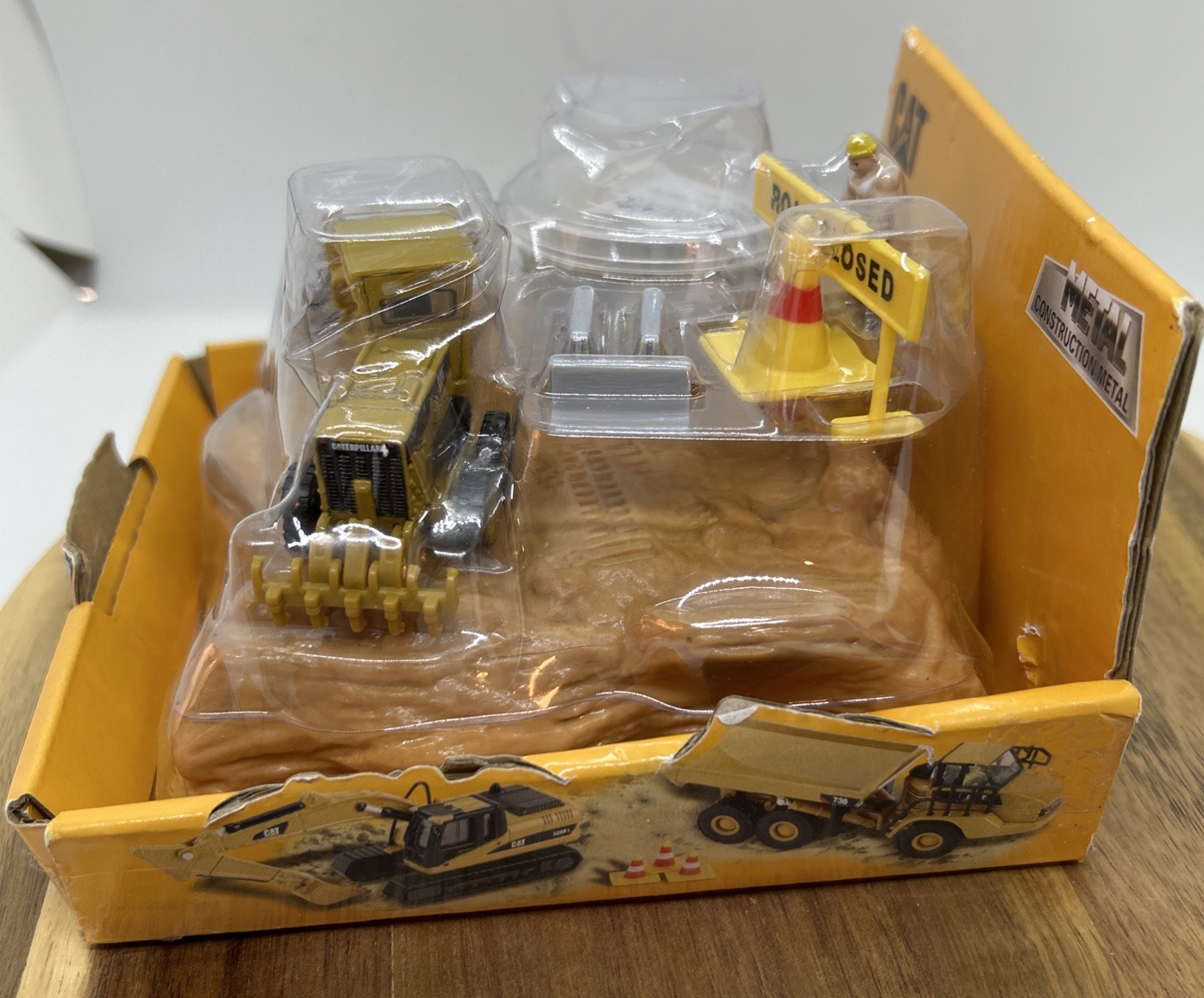 Diecast Masters CAT 1:87 Earth Movers set of 2 license by CAT Metalconstruction