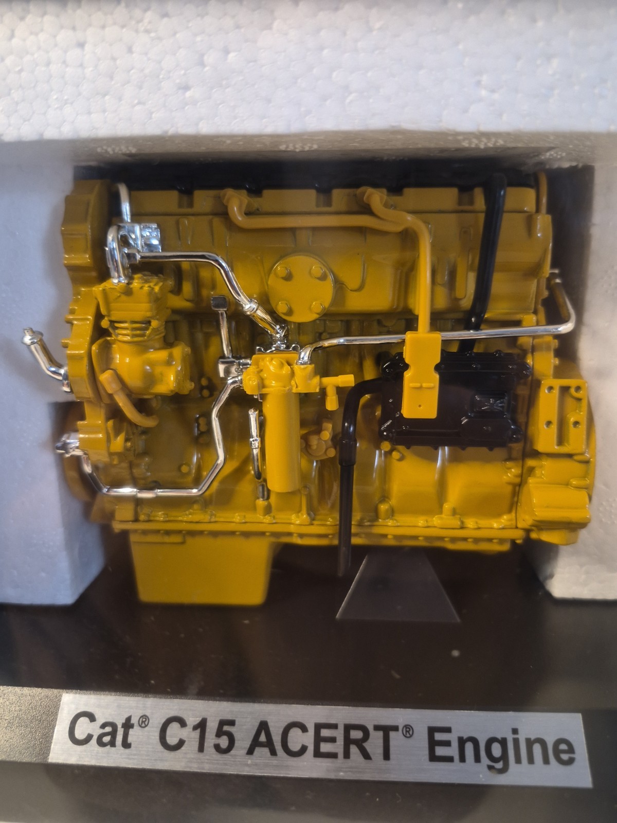 Norscot 1:12 Model 55139: CAT C15 On Highway Engine w/ ACERT Technology, MISB