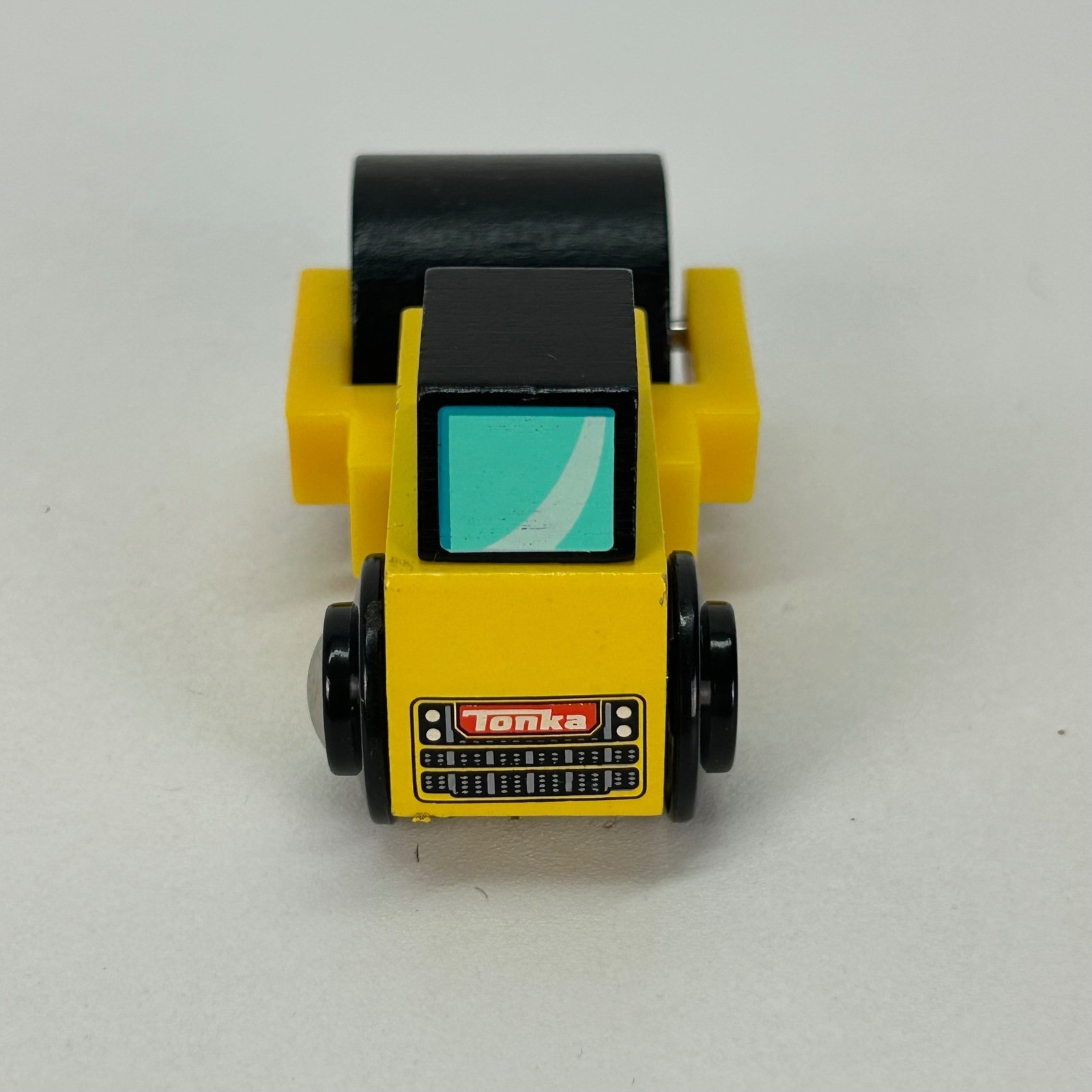 Tonka Wooden Steam Roller Construction Toy Yellow Black 2014 Hasbro 3.5 Inch